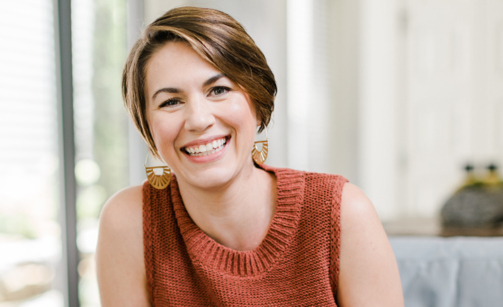 How to Find the Quiet Confidence to Make a Career Pivot with Laura Simms